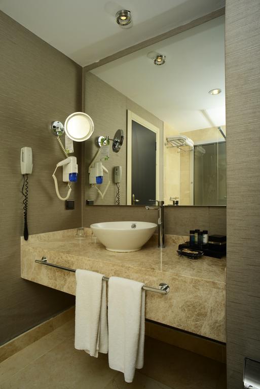 Standard Double or Twin Room with Sea View